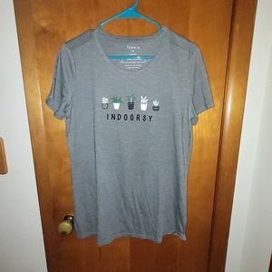 Torrid 00 "Indoorsy" T-shirt